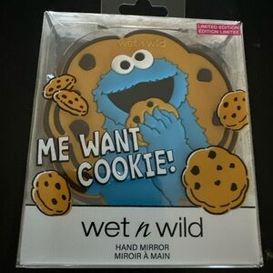 NEW limited edition wet n wild me want a cookie mirror